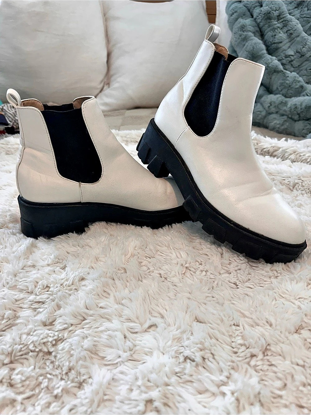 Coach Liza Bootie White & Black Lug Sole Ankle Boots EU 39